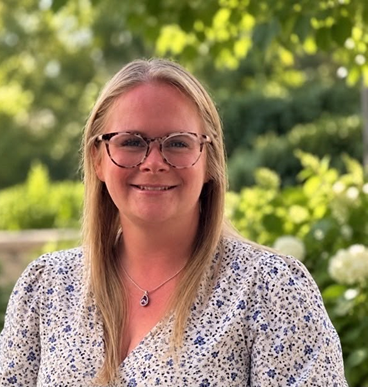 Dr Maddie Briggs